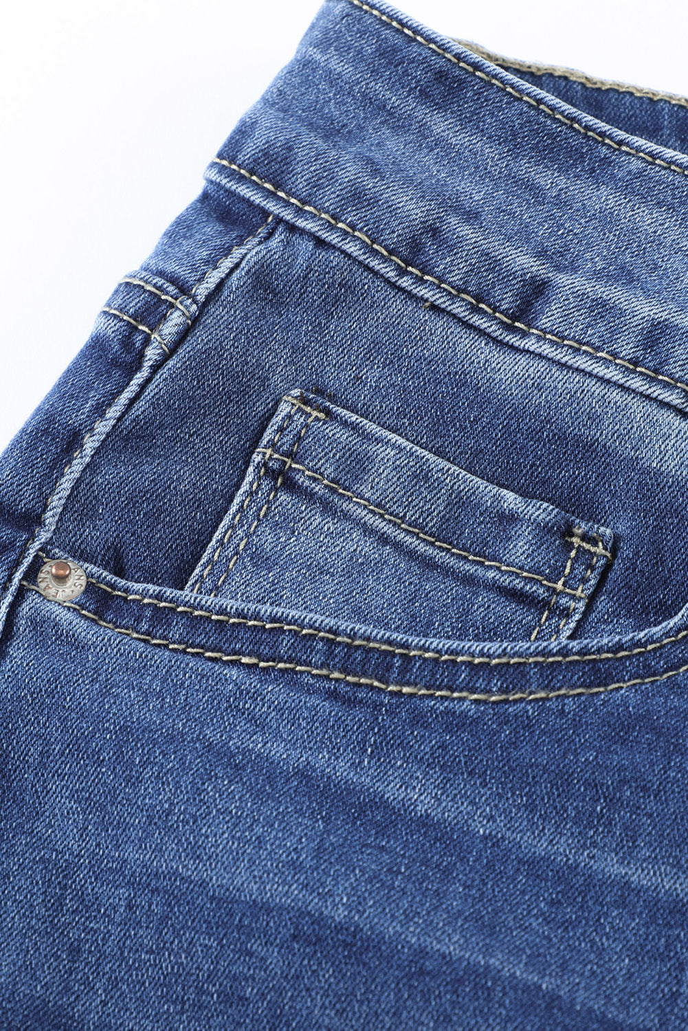 Distressed Wide Leg Jeans